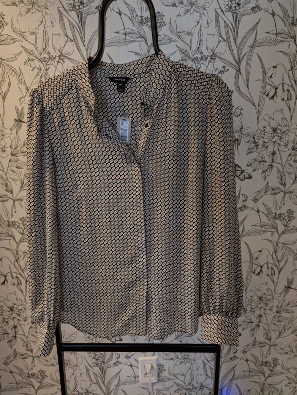 RW&CO Geometric Print Blouse | Size M | NWT